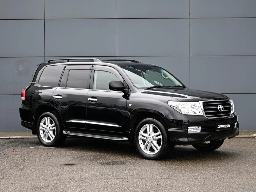Внедорожник Toyota Land Cruiser 2011 года, 5500000 рублей, Краснодар