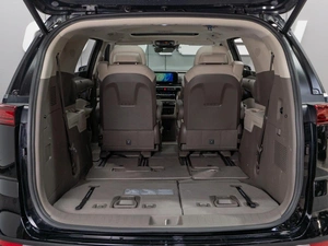 Минивэн Kia Carnival 2022 года, 4300000 рублей, Тюмень