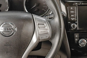 Внедорожник Nissan X-Trail 2017 года, 1699000 рублей, Челябинск