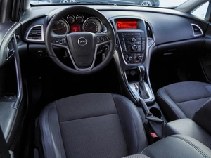 Седан Opel Astra 2012 года, 999000 рублей, Волгоград