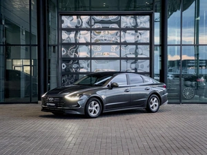 Седан Hyundai Sonata 2019 года, 2120000 рублей, Уфа