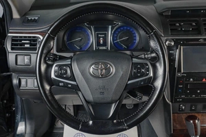 Седан Toyota Camry 2015 года, 1959000 рублей, Тюмень