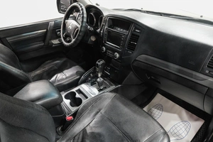 Внедорожник Mitsubishi Pajero 2011 года, 1669000 рублей, Новокузнецк