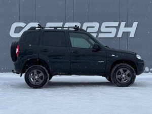 Внедорожник Chevrolet Niva 2015 года, 810000 рублей, Ижевск