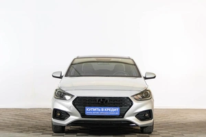 Седан Hyundai Solaris 2019 года, 1429000 рублей, Тюмень