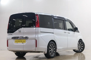 Минивэн Honda Stepwgn 2019 года, 2019000 рублей, Новокузнецк