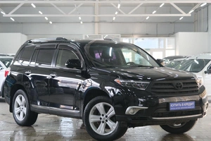 Внедорожник Toyota Highlander 2013 года, 2499000 рублей, Омск