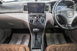 Хетчбэк Toyota Corolla 2001 года, 549000 рублей, Барнаул