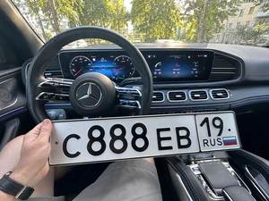 С 888 ЕВ 19 450000 рублей, Красноярск