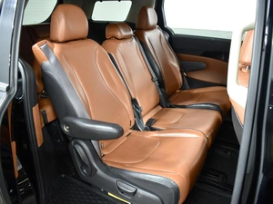 Минивэн Kia Carnival 2021 года, 3669900 рублей, Казань