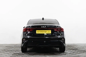 Седан Kia Cerato 2021 года, 2579000 рублей, Сургут