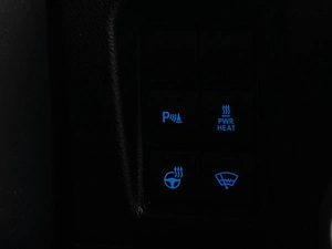 Внедорожник Toyota Land Cruiser Prado 2017 года, 3777000 рублей, Тюмень