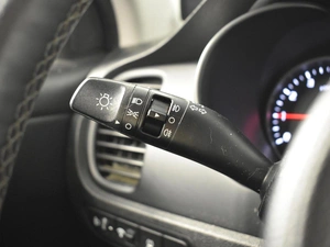 Хетчбэк Kia Rio X-Line 2019 года, 1672900 рублей, Казань