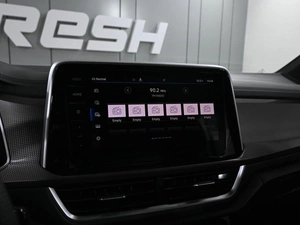 Внедорожник Volkswagen T-Roc 2025 года, 3799000 рублей, Аксай