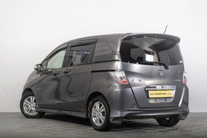 Минивэн Honda Freed 2012 года, 959000 рублей, Томск