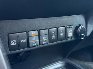 Внедорожник Toyota RAV4 2018 года, 2550000 рублей, Ижевск