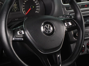 Седан Volkswagen Polo 2019 года, 914000 рублей, Воронеж