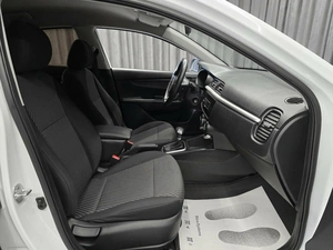 Седан Kia Rio 2018 года, 785000 рублей, Красноярск