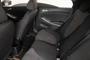 Седан Hyundai Solaris 2011 года, 819000 рублей, Пермь