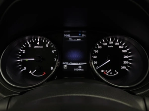 Внедорожник Nissan X-Trail 2018 года, 2145000 рублей, Красноярск