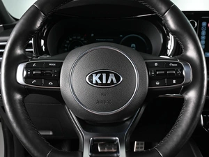 Седан Kia K5 2020 года, 2599000 рублей, Аксай