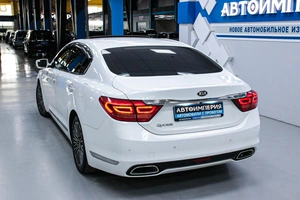 Седан Kia Quoris 2013 года, 1753000 рублей, Солонцы