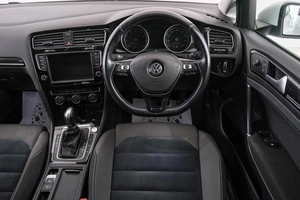 Универсал Volkswagen Golf 2014 года, 1039000 рублей, Красноярск