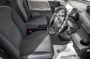 Минивэн Honda Freed 2010 года, 1149000 рублей, Барнаул