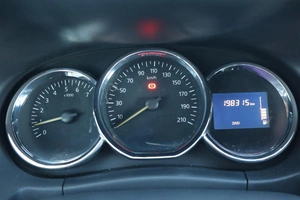 Внедорожник Renault Duster 2015 года, 1300000 рублей, Мирное