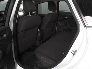 Хетчбэк Ford Focus 2013 года, 919000 рублей, Минеральные Воды