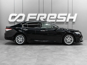 Седан Toyota Camry 2019 года, 2449000 рублей, Тюмень