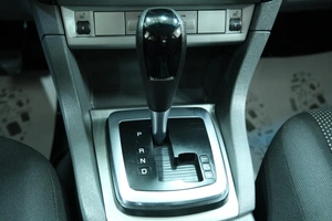 Хетчбэк Ford Focus 2010 года, 799000 рублей, Омск