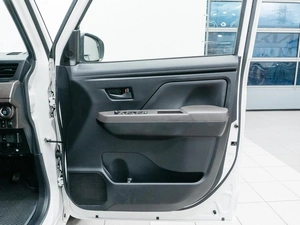 Минивэн Toyota Roomy 2021 года, 1050000 рублей, Красноярск