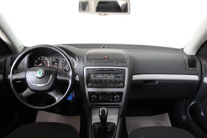 Хэтчбек Skoda Octavia 2012 года, 1050000 рублей, Смоленск