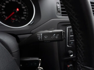 Седан Volkswagen Jetta 2015 года, 1199000 рублей, Саратов