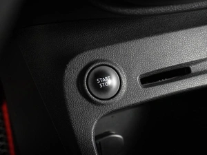 Внедорожник Renault Kaptur 2018 года, 1399000 рублей, Воронеж