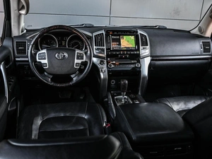 Внедорожник Toyota Land Cruiser 2014 года, 3999000 рублей, Кирилловка