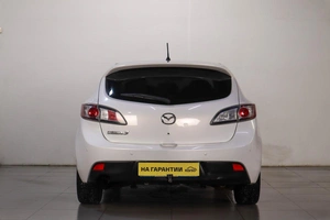 Хетчбэк Mazda 3 2011 года, 899000 рублей, Челябинск
