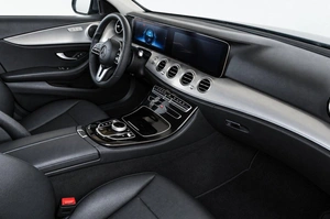 Седан Mercedes-benz E-класс 2018 года, 2749000 рублей, Челябинск