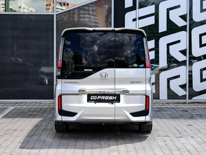 Минивэн Honda Stepwgn Spada 2015 года, 1998000 рублей, Краснодар