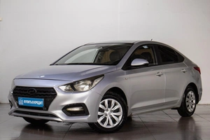 Седан Hyundai Solaris 2018 года, 819000 рублей, Челябинск