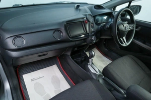 Лифтбек Honda Insight 2012 года, 899000 рублей, Челябинск
