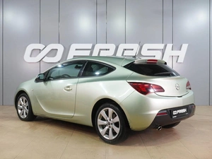 Хетчбэк Opel Astra GTC 2011 года, 799000 рублей, Воронеж
