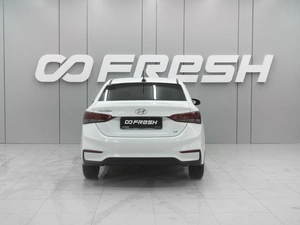 Седан Hyundai Solaris 2019 года, 1570000 рублей, Ростов-на-Дону