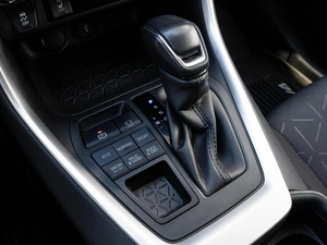 Внедорожник Toyota RAV4 2021 года, 3330000 рублей, Краснодар