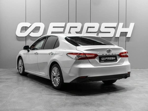 Седан Toyota Camry 2020 года, 2809000 рублей, Тюмень
