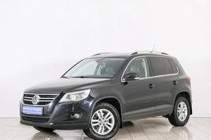 Внедорожник Volkswagen Tiguan 2011 года, 1389000 рублей, Красноярск
