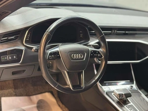 Седан Audi A6 2019 года, 4557000 рублей, Красноярск