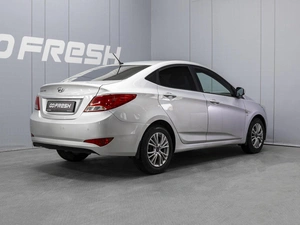 Седан Hyundai Solaris 2016 года, 1229000 рублей, Омск