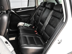 Внедорожник Volkswagen Tiguan 2011 года, 1699000 рублей, Кирилловка